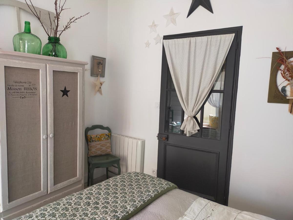 Agreable Chambre Cosy Tonnay-Charente Εξωτερικό φωτογραφία